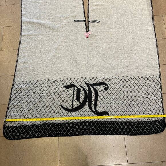 Juicy Couture Black/Gray Shawl/Wrap/Cape - ONE SIZE - Picture 7 of 12